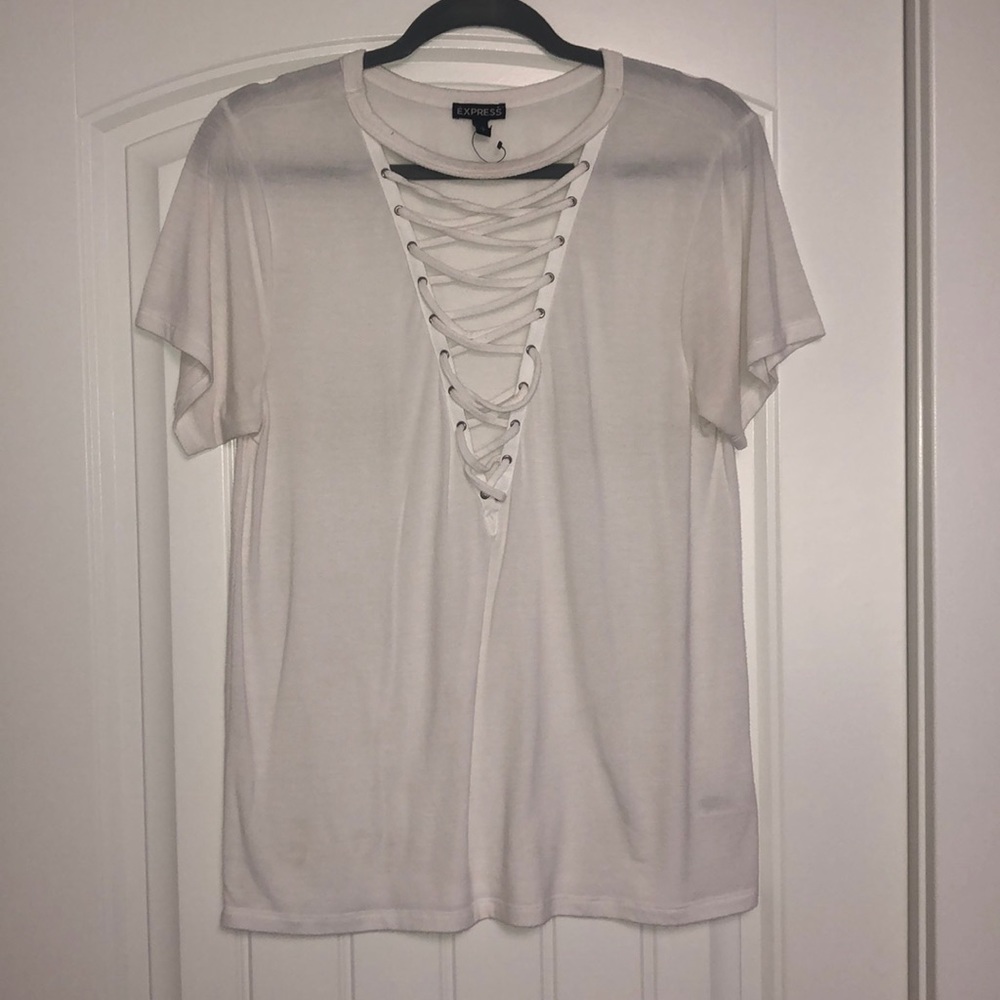White Express cross tie vneck